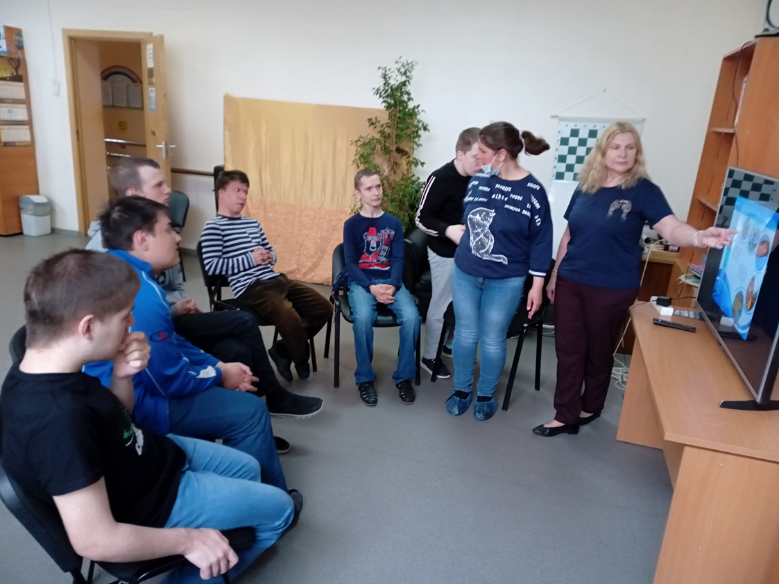 Беседа о вреде наркотиков в ГБУ РЦ г.Тверь
