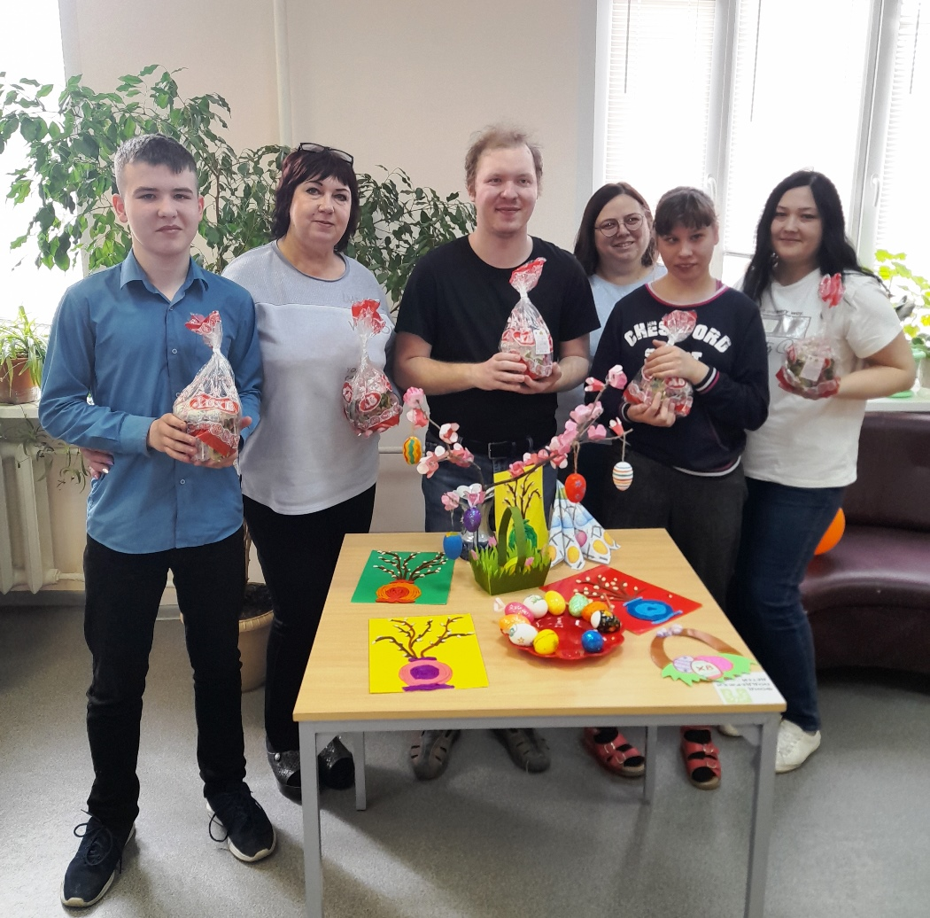 Подарки детям ГБУ РЦ от Мелькомбината